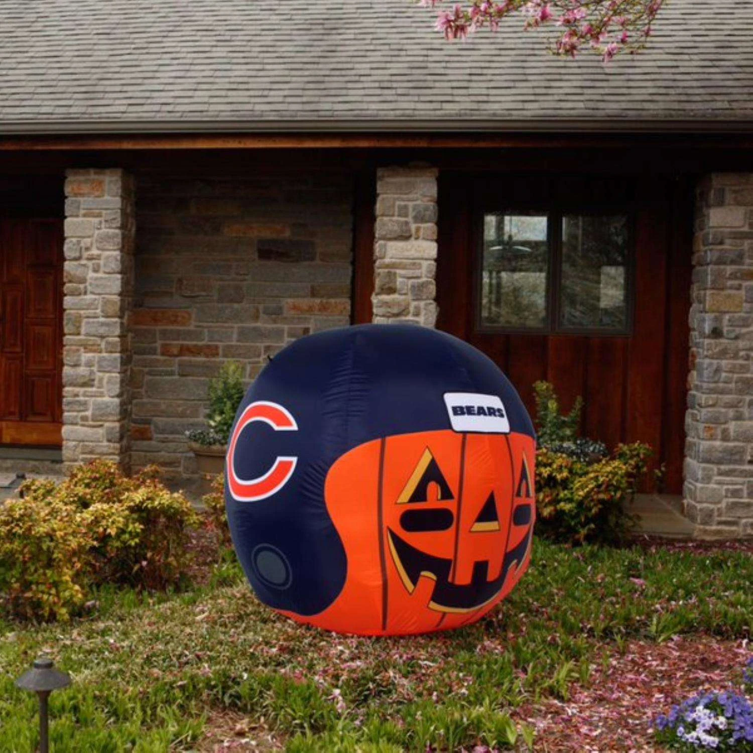 Sporticulture NFL 4 Ft. LED Chicago Bears Jack-O-Helmet Inflatable 5 Sporticulture NFL 4 Ft. LED Chicago Bears Jack-O-Helmet Inflatable - Image 3