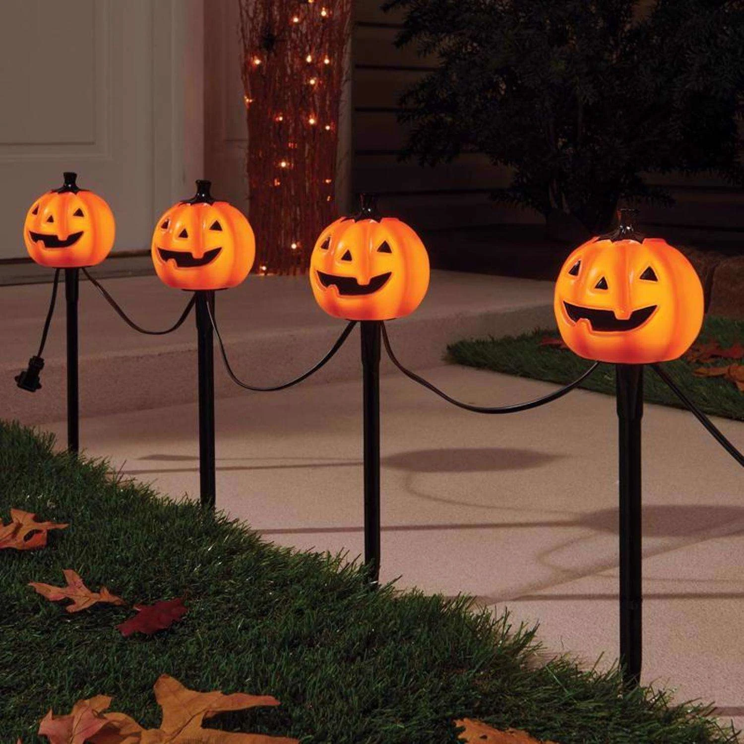 Celebrations Halloween Clear 4 In. Incandescent Pumpkin Pathway Decor 5 Celebrations Halloween Clear 4 In. Incandescent Pumpkin Pathway Decor - Image 3